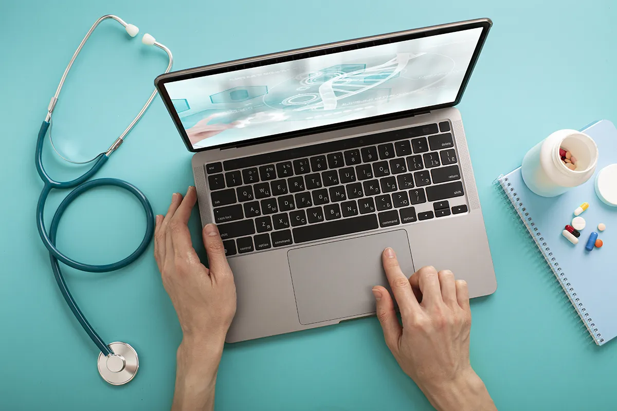 Test simptome endometrioză — evaluare personalizată pe platforma ENDORA™